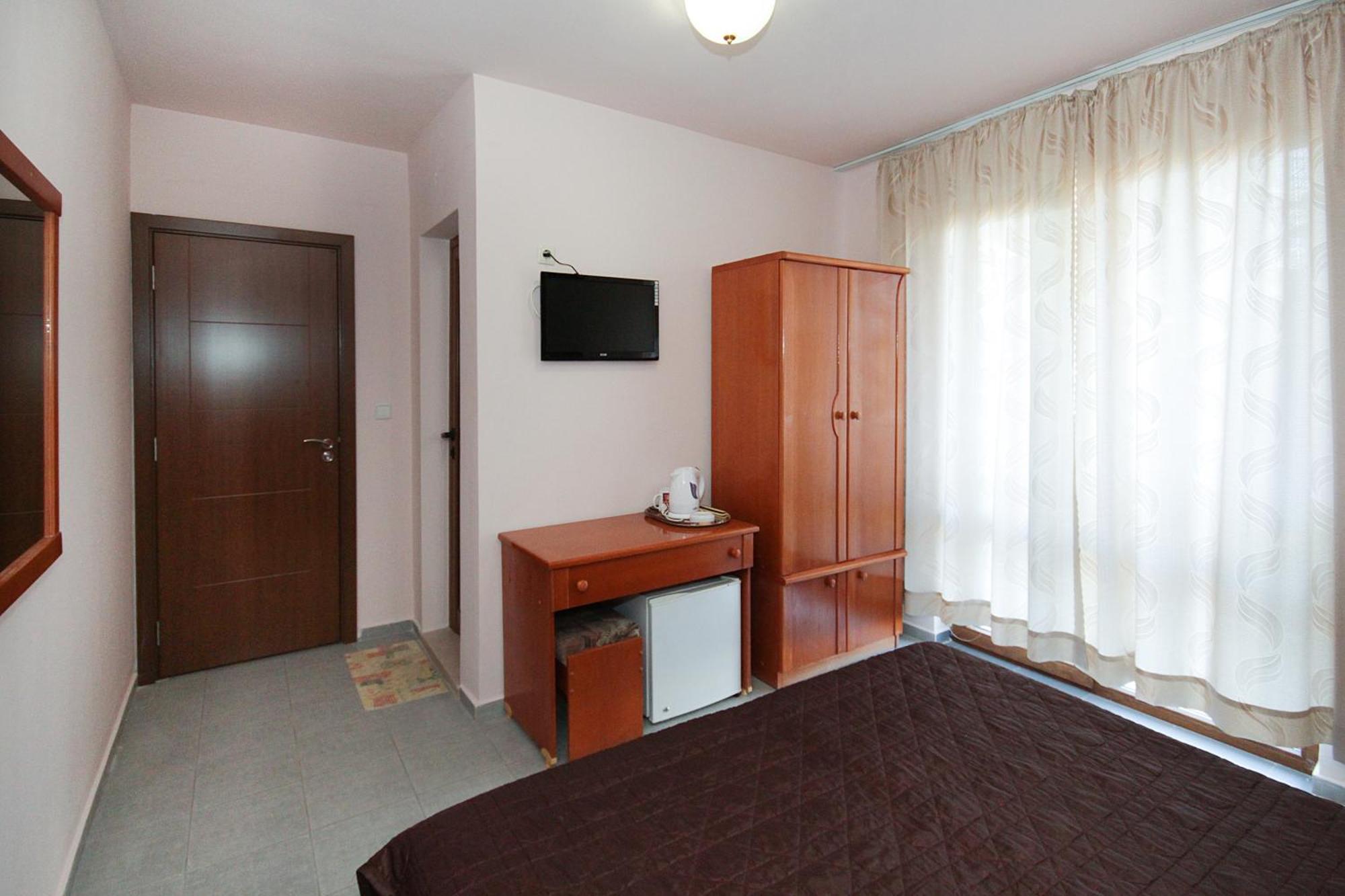 Family Hotel Kosko Csernomorec Szoba fotó