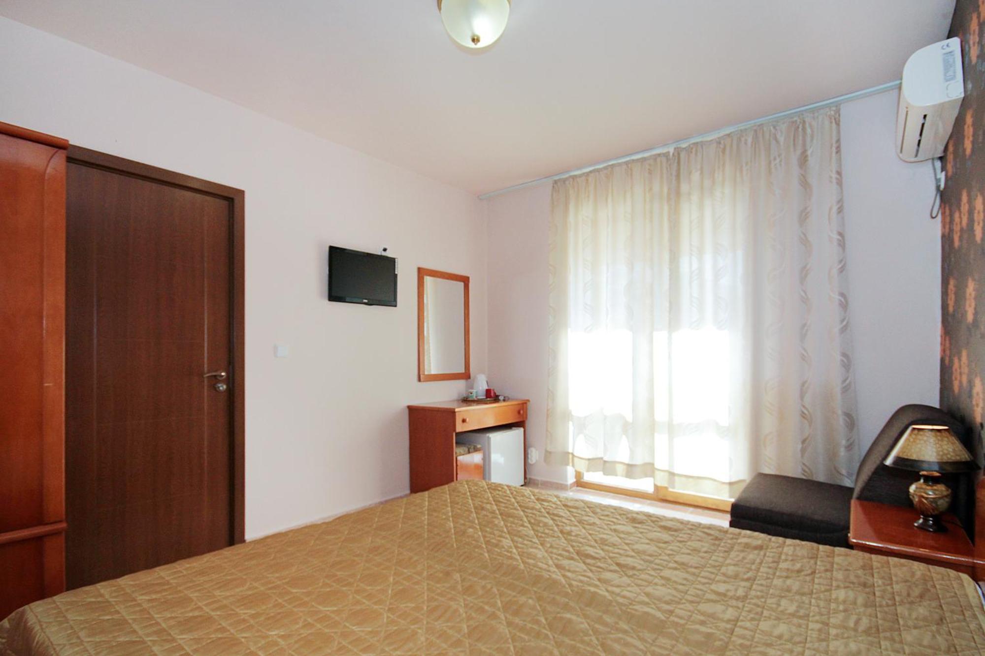 Family Hotel Kosko Csernomorec Szoba fotó
